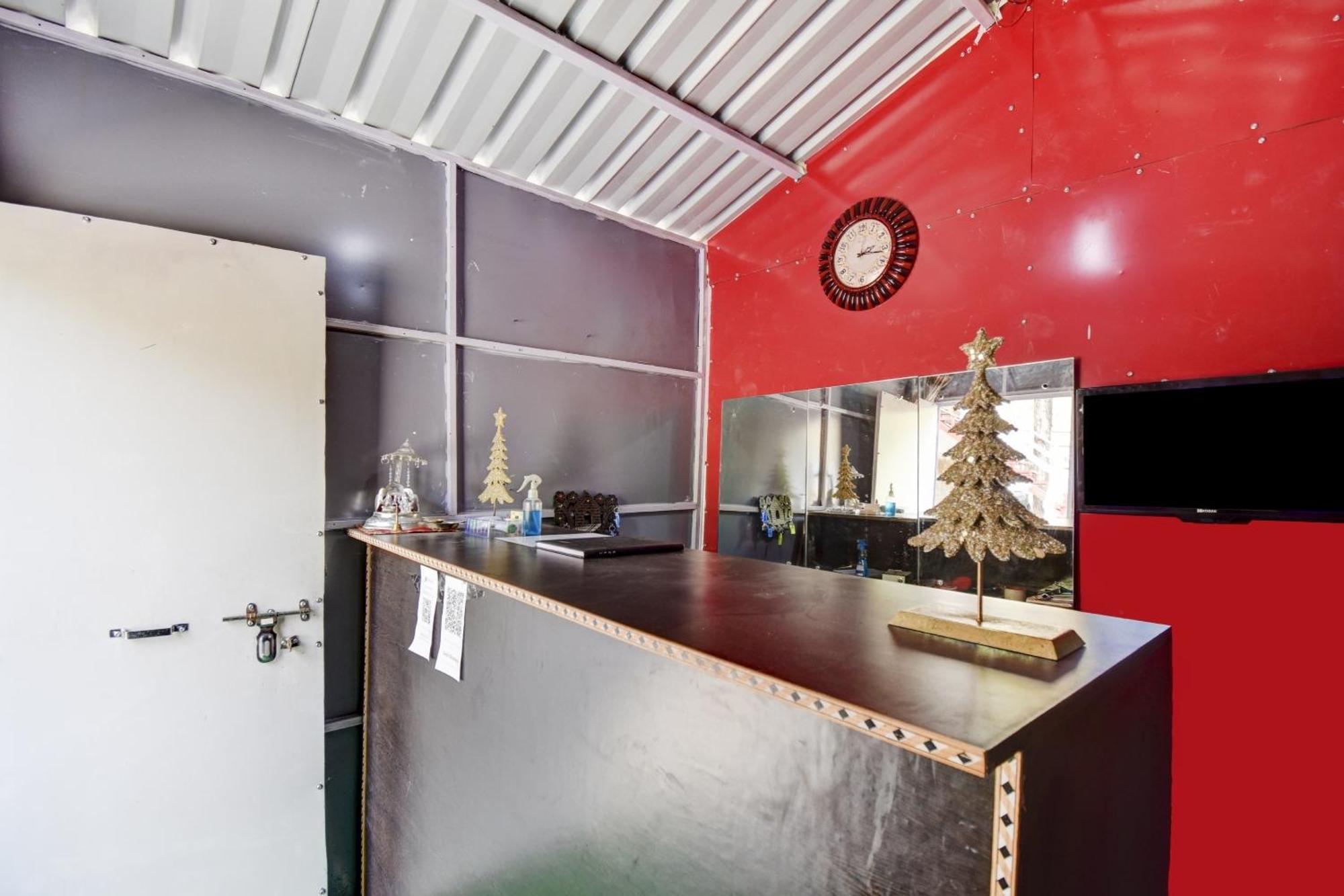 Hotel O Pine Tree Mussoorie Exteriör bild
