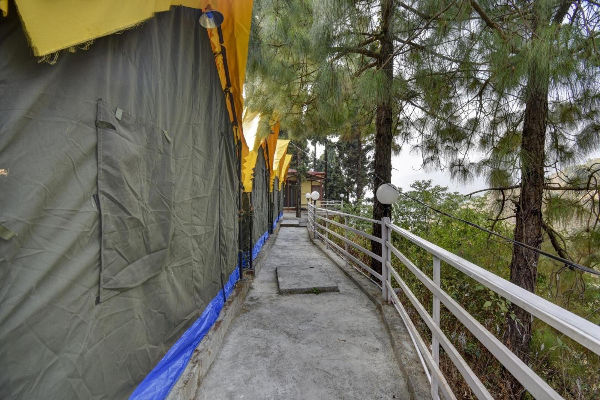 Hotel O Pine Tree Mussoorie Exteriör bild